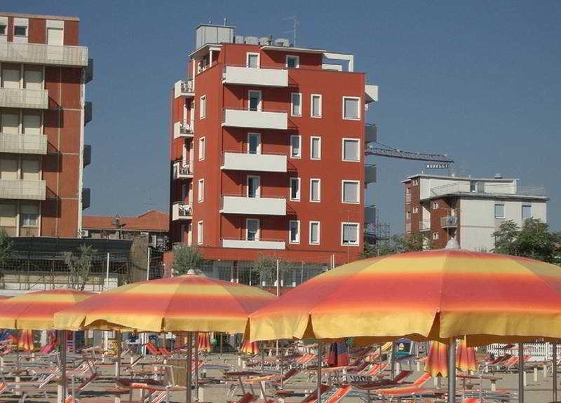 Hotel Salsedine " 5 Mt From The Beach ! " Rimini Exterior photo